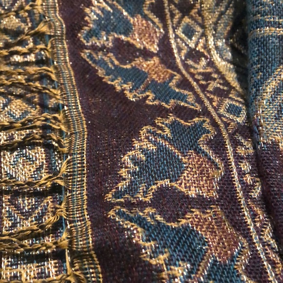 Purple Pashmina - Picture 6 of 8